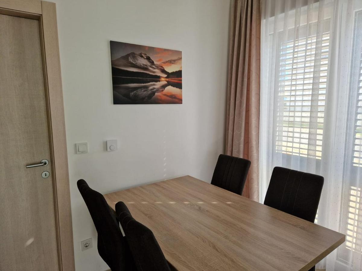 Villa Toni Biograd Na Moru Εξωτερικό φωτογραφία
